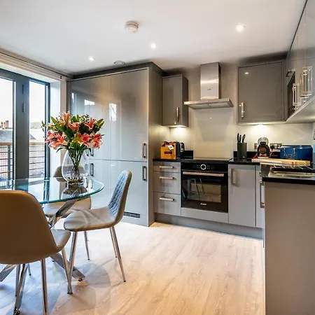 12 St. John's Mews Appartement *