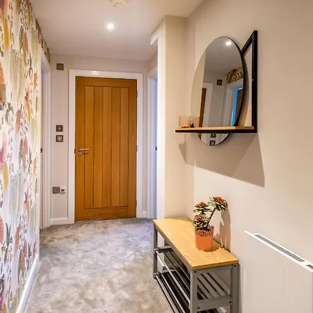 Daire 12 St. John's Mews *